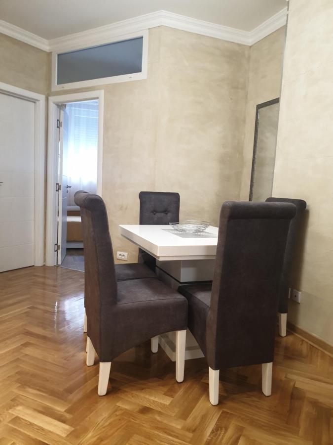 Elena Lux Apartment Belgrad Exterior foto
